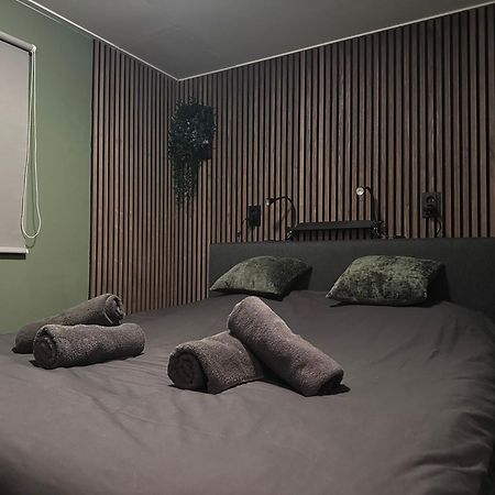 Heerlijk Chalet Midden In De Natuur Putten Eksteriør billede